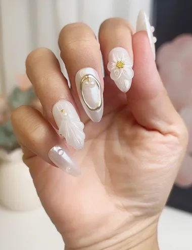 طرح ناخن شیک و باکلاس ۱۴۰۴