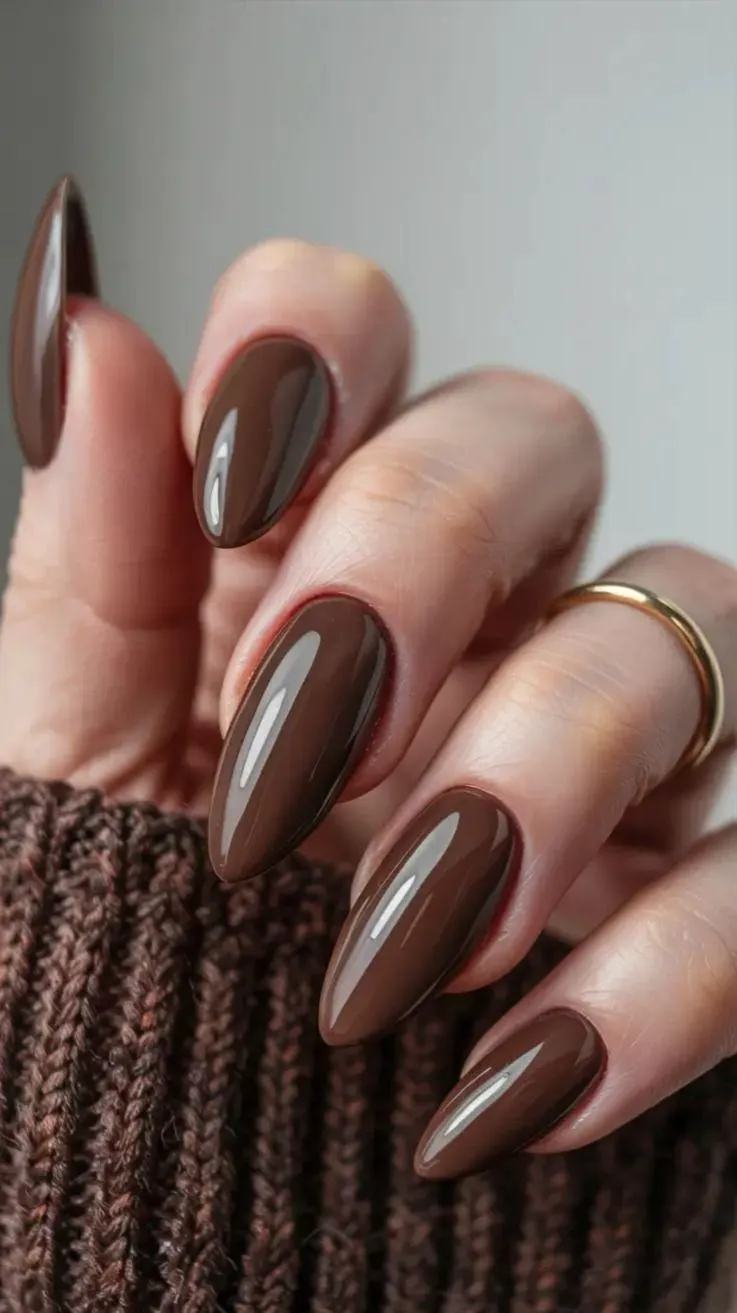 ناخن قهوه ای اسپرسو