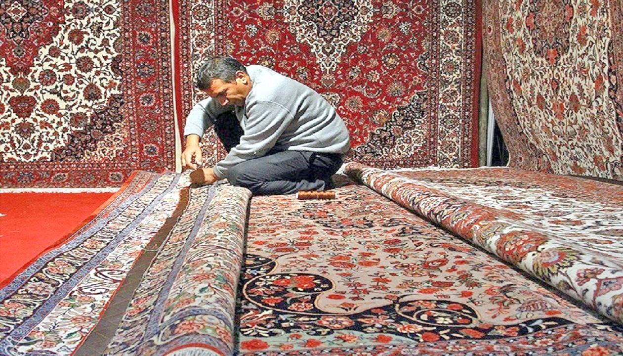 سوغاتی کرمانشاه - فرش