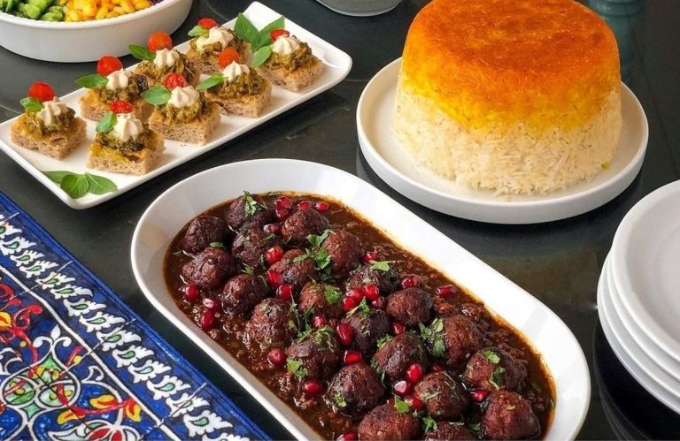 طرز تهیه غذا با گردو