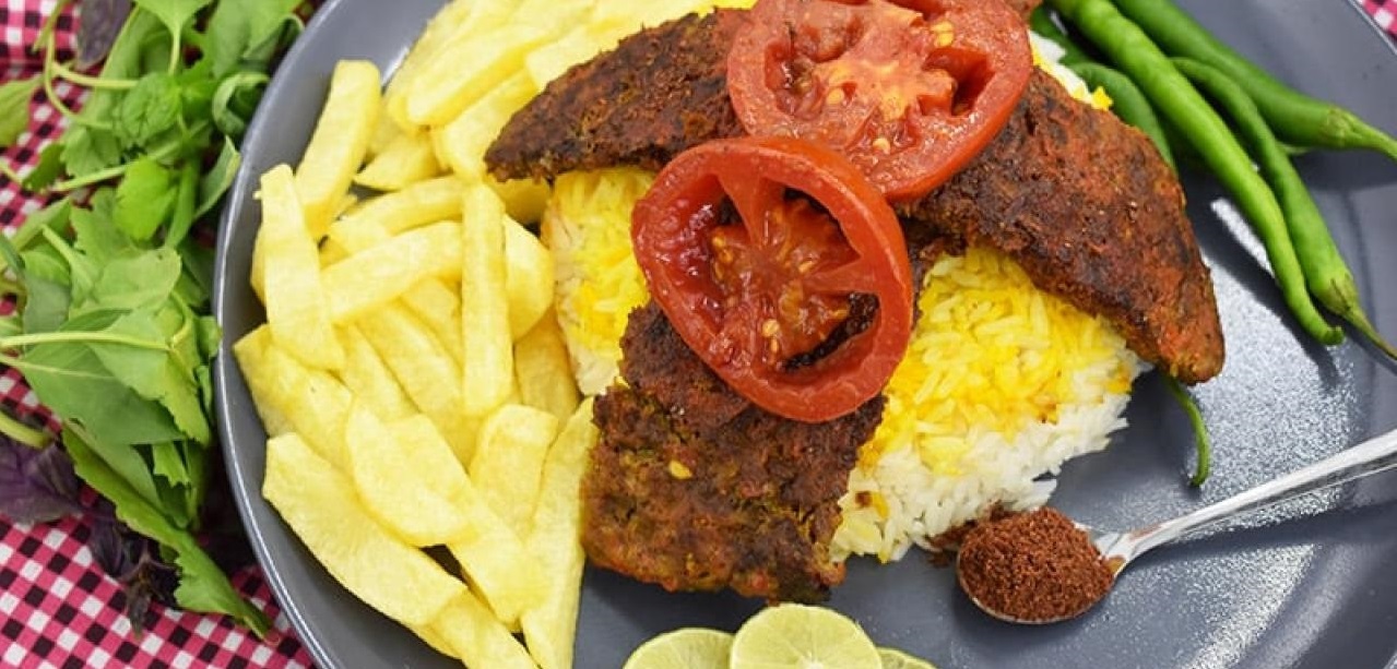 کباب تابه ای - غذا با گوشت چرخ کرده