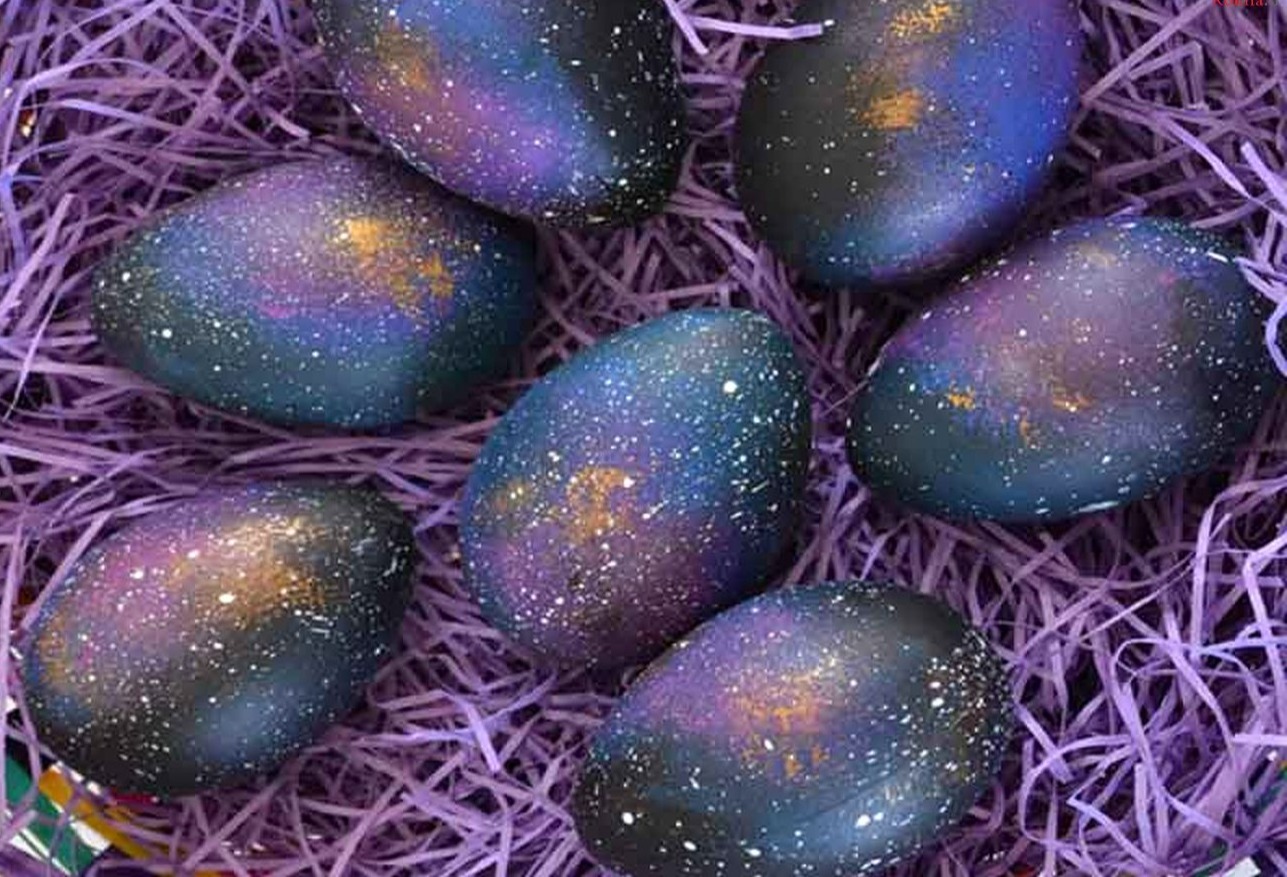 کهکشانی - رنگ کردن تخم مرغ هفت سین