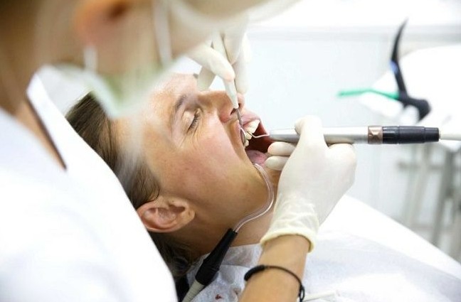 دندان پزشکی - از بین بردن بوی بد دهان