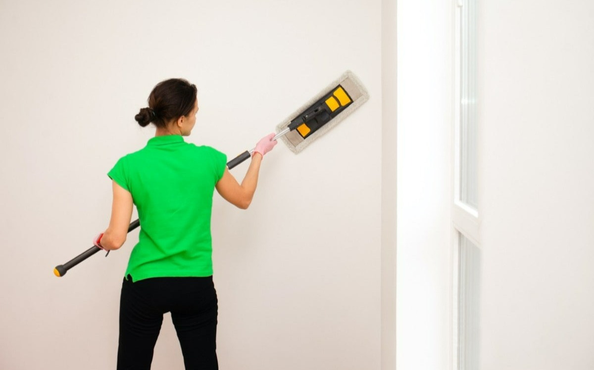 شستن دیوار - تمیز کردن دیوار رنگ روغنی