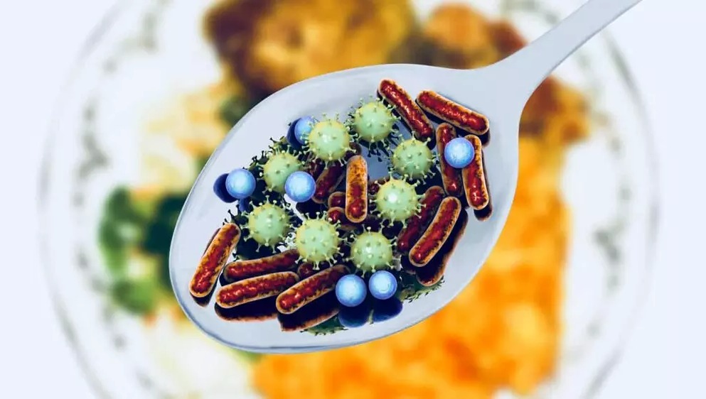 یک قاشق میکروب و باکتری - درمان خانگی مسمومیت غذایی
