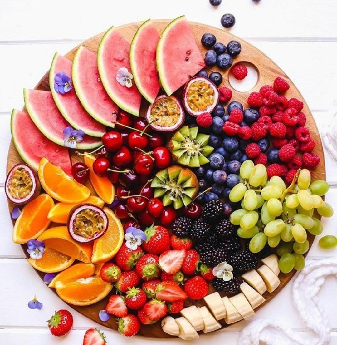 تزیین میوه تابستانی برای تولد