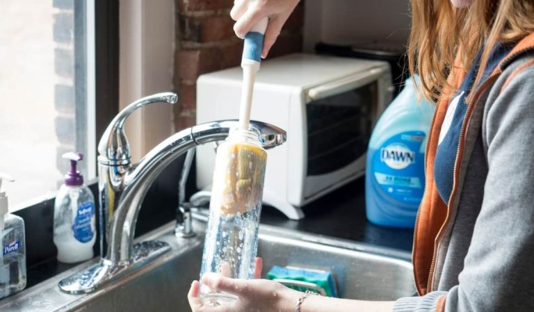 تمیز کردن بطری