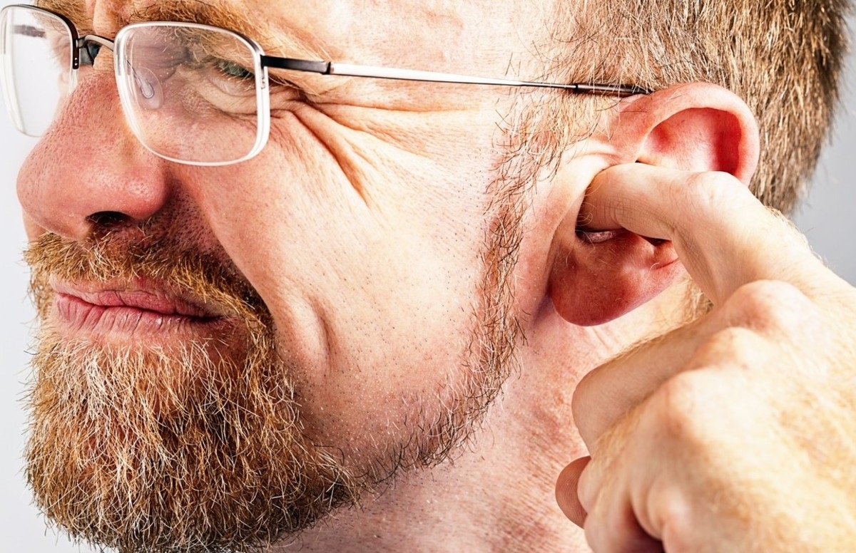 درمان جرم گوش - تخلیه جرم گوش