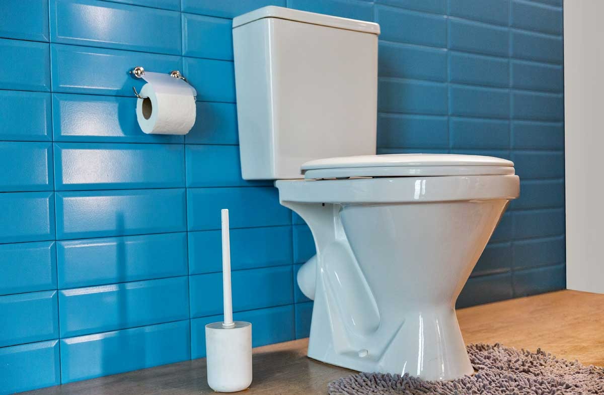 توالت فرنگی - تمیز کردن دستشویی و حمام