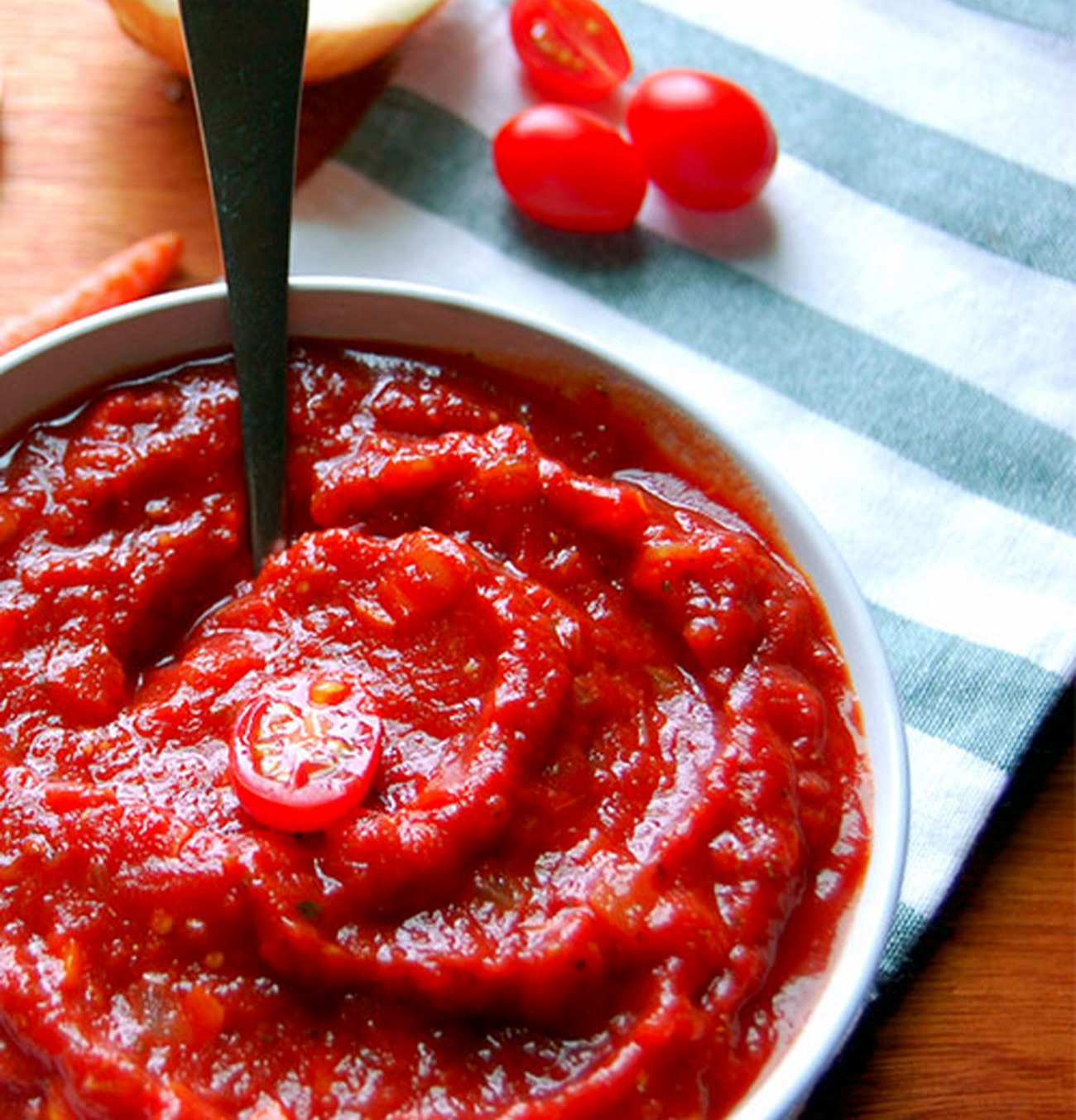 پوره گوجه - تهیه پوره گوجه فرنگی