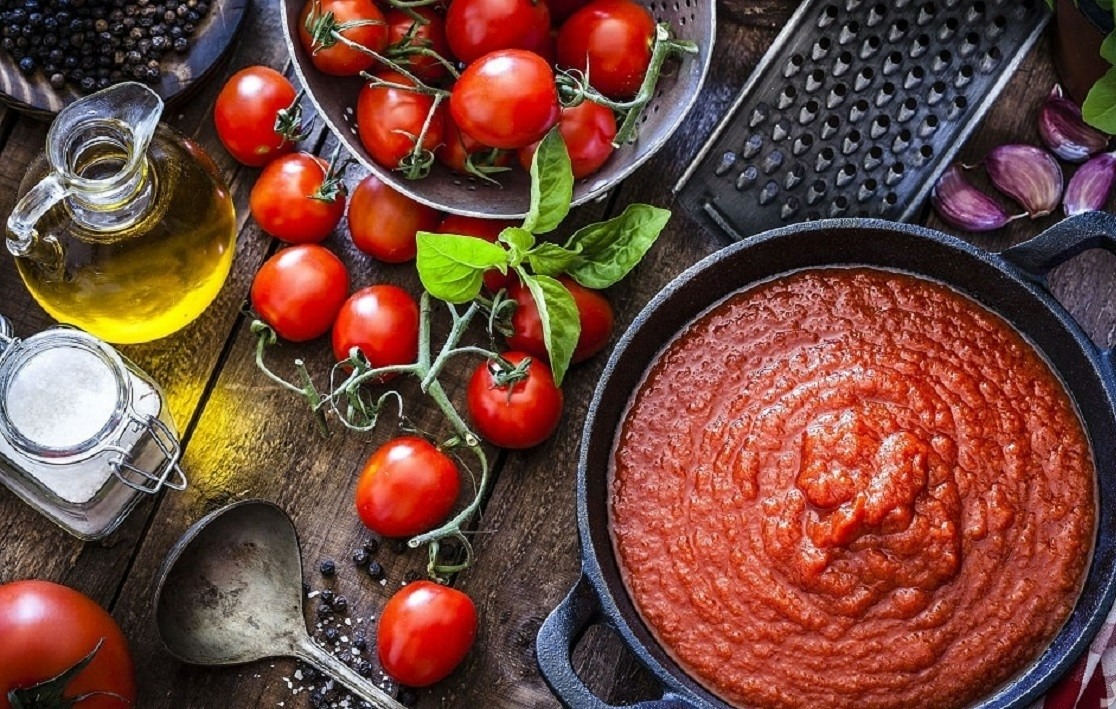 رب گوجه - تهیه پوره گوجه فرنگی