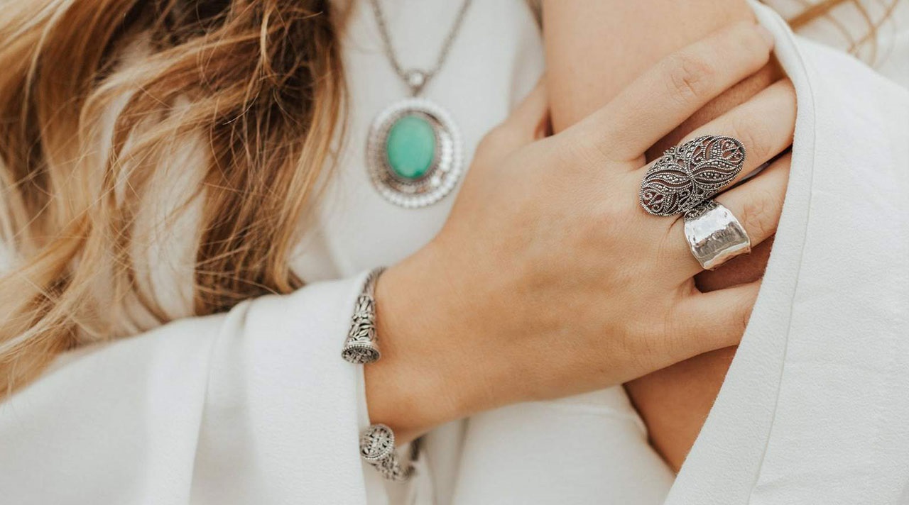 سفید کردن انگشتر نقره