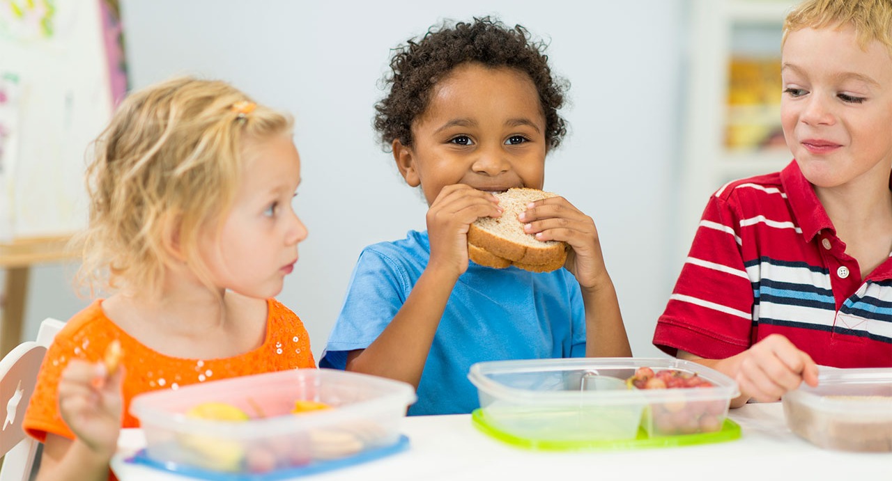 لقمه برای مدرسه