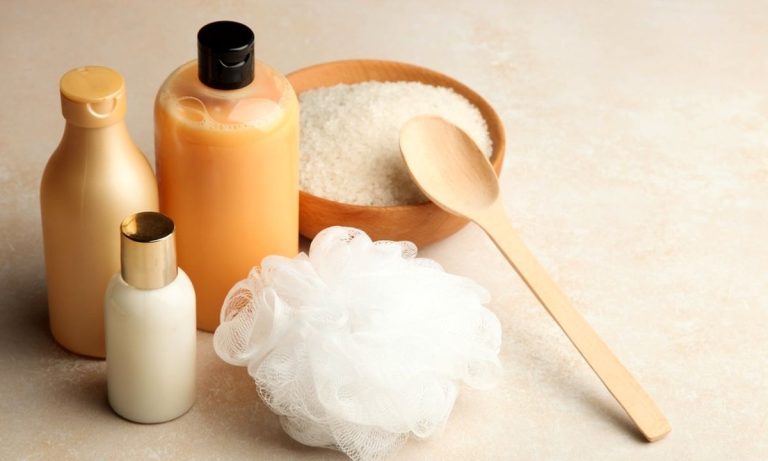 درمان خارش سر با نمک