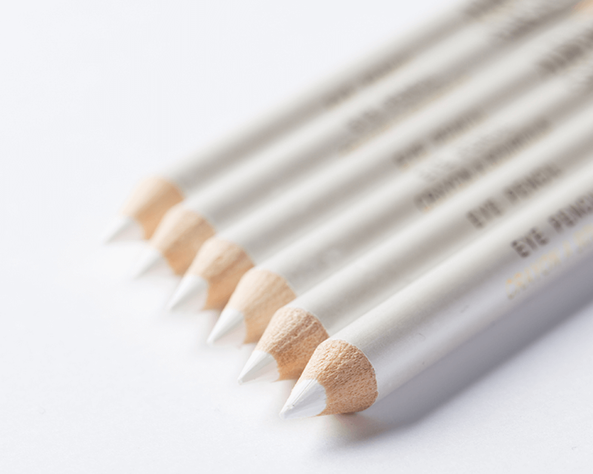 مداد سفید - کاربرد مداد سفید در آرایش