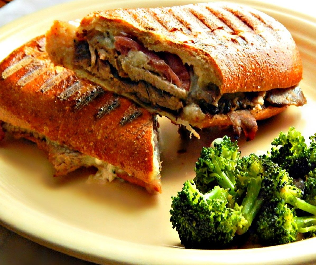 طرز تهیه پنینی گوشت