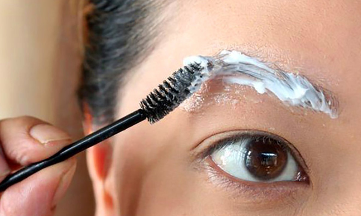 نحوه رنگ کردن ابرو