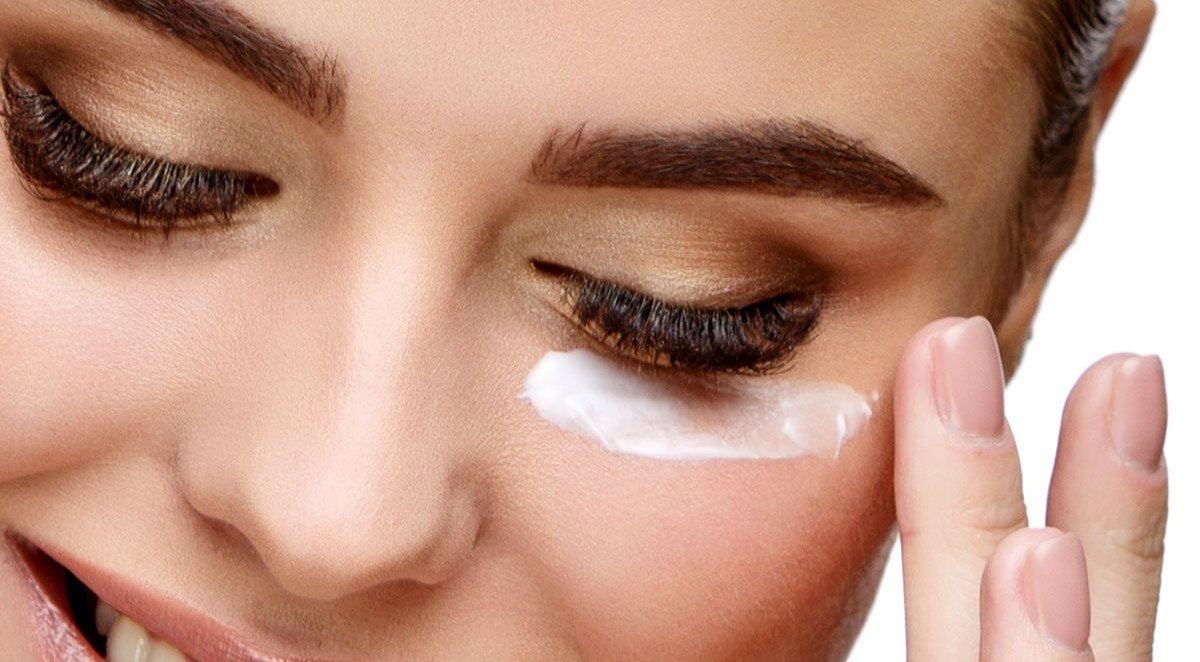 کرم دور چشم خانگی