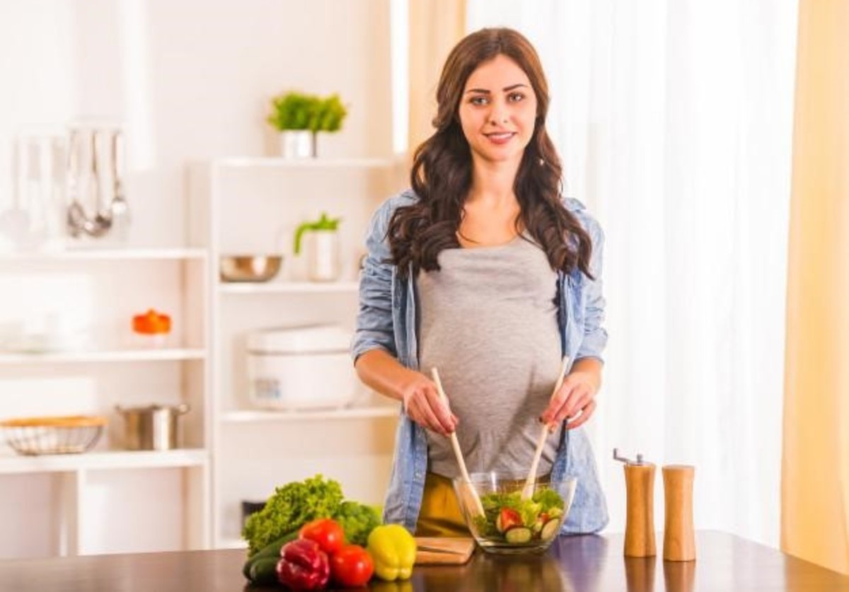 غذای سالم در بارداری - عوارض پرخوری در بارداری