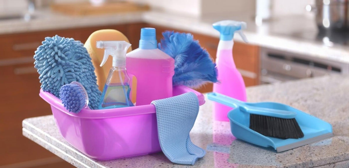 علائم مسمومیت با مواد شوینده