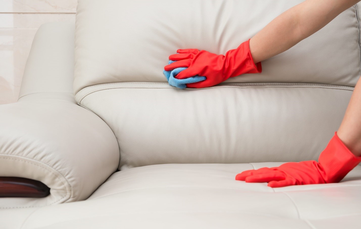 تمیز کردن مبل چرم - تميز كردن مبل با شامپو فرش