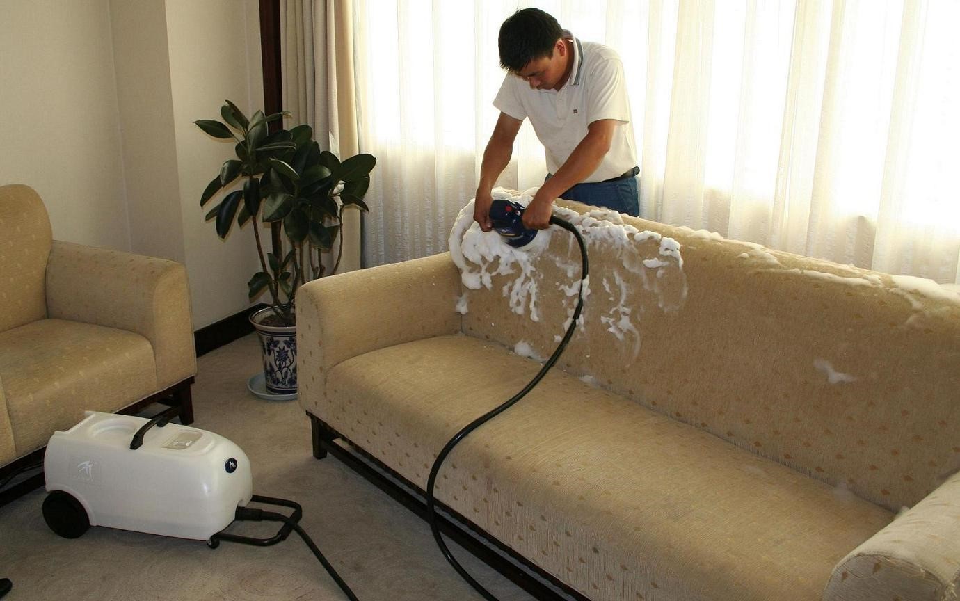 تمیز کردن مبل پارچه ای - تميز كردن مبل با شامپو فرش