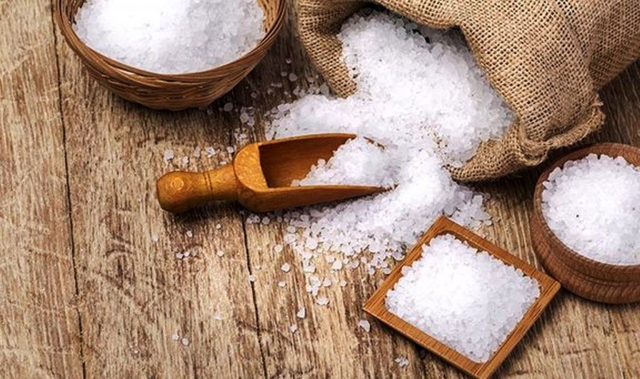نمک اسپوم - درمان عفونت واژن در خانه با نمک