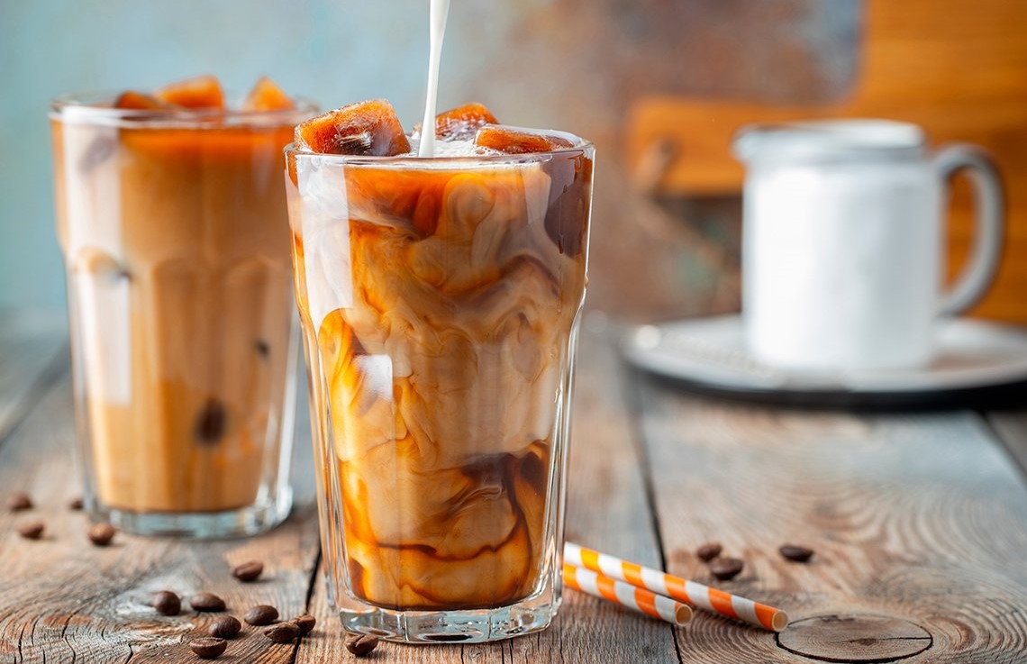 طرز تهیه آیس لاته