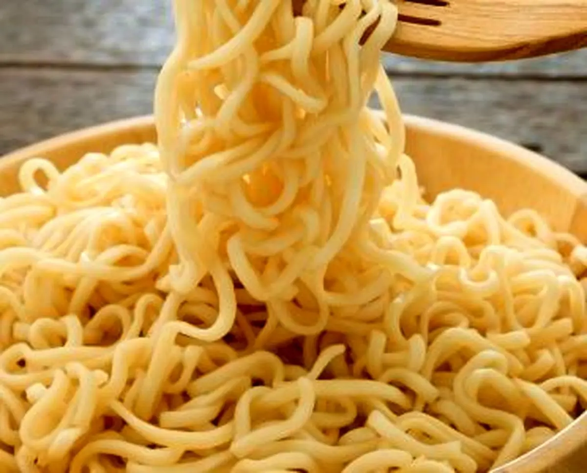 طرز تهیه نودل خانگی