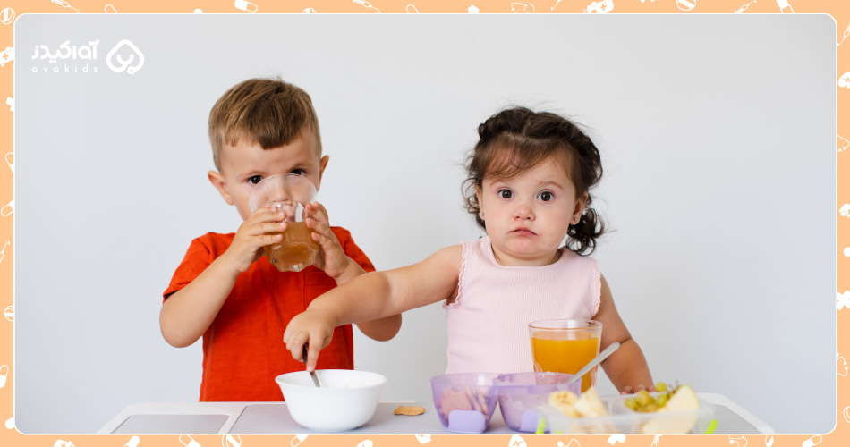 تغذیه کودکان و اطفال اواکیدز