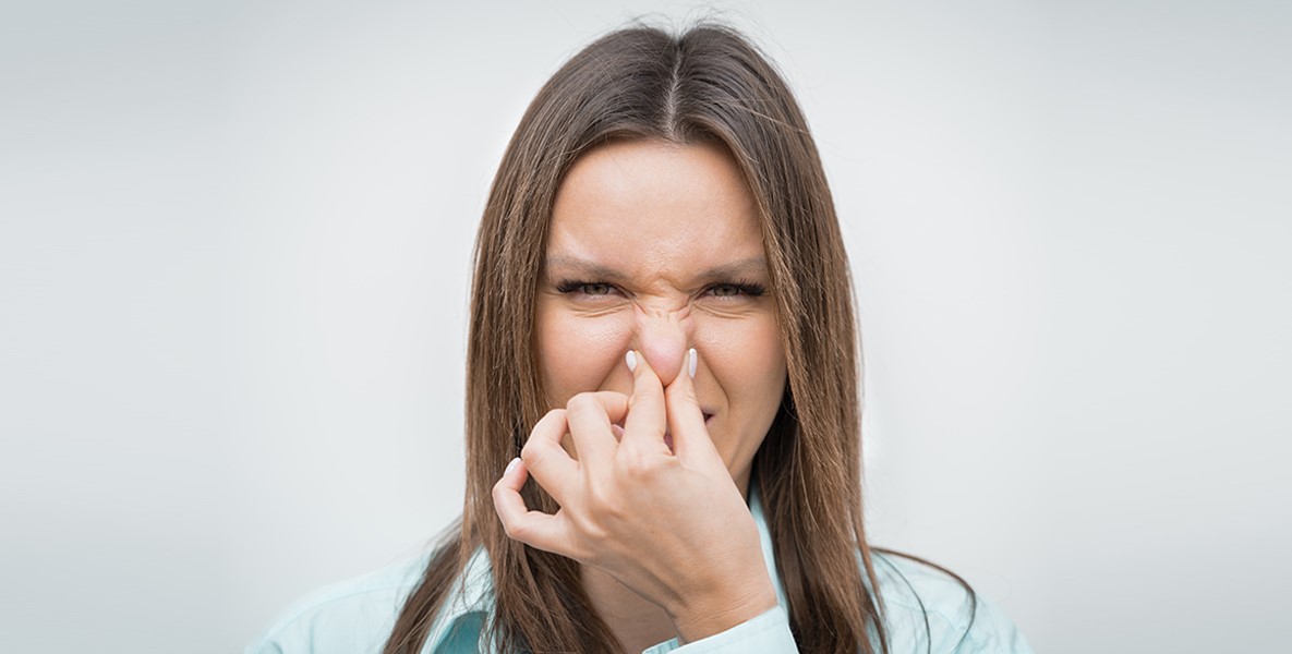 علت بوی بد روکش ندان - از بین بردن بوی بد روکش دندان