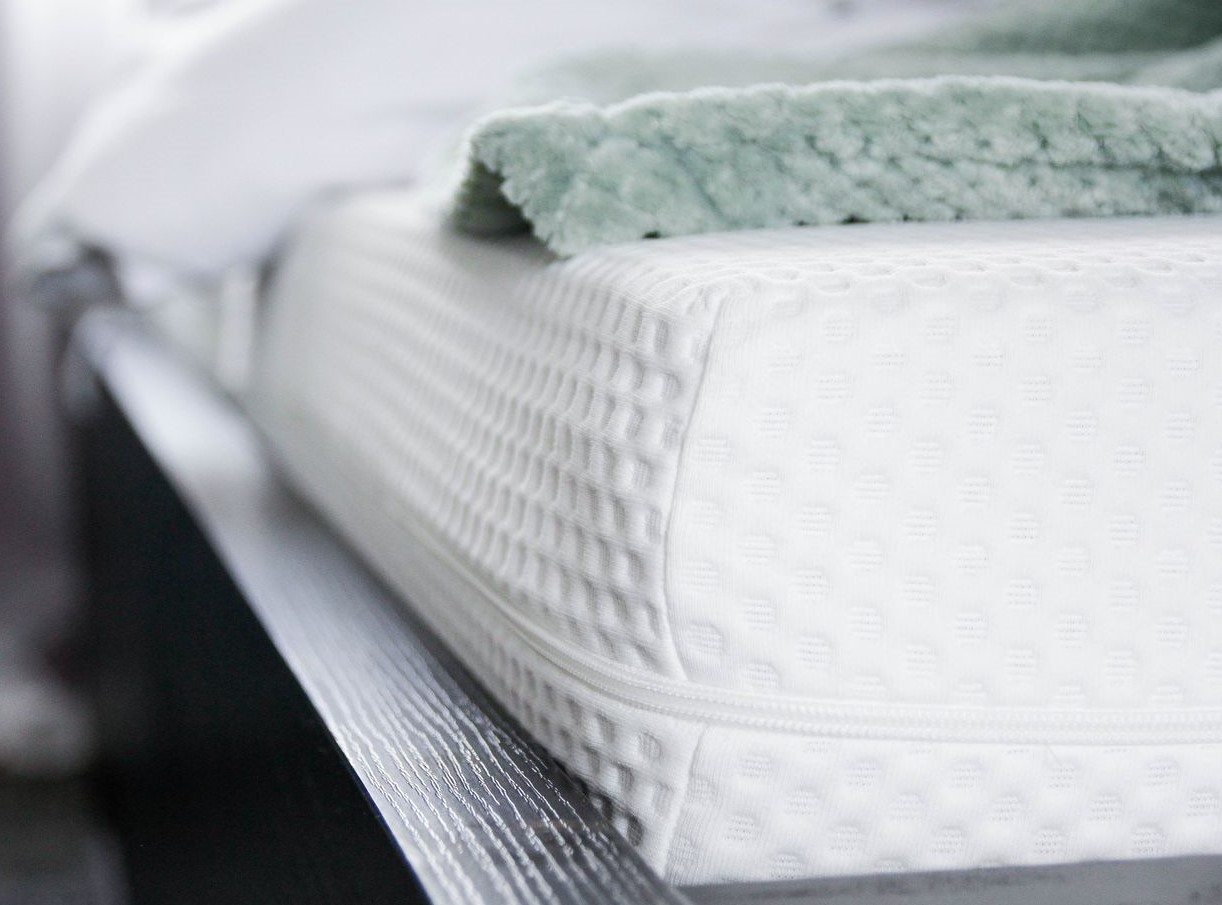 تمیز کردن خوش خواب - تمیز کردن تشک تخت