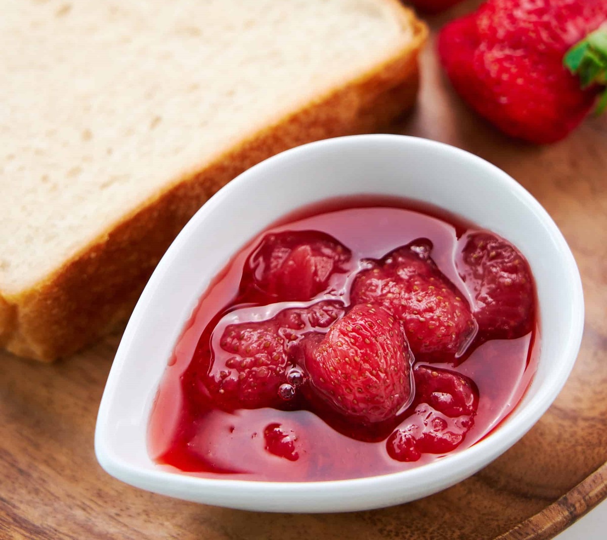 مربای توت فرنگی کم شکر خانگی