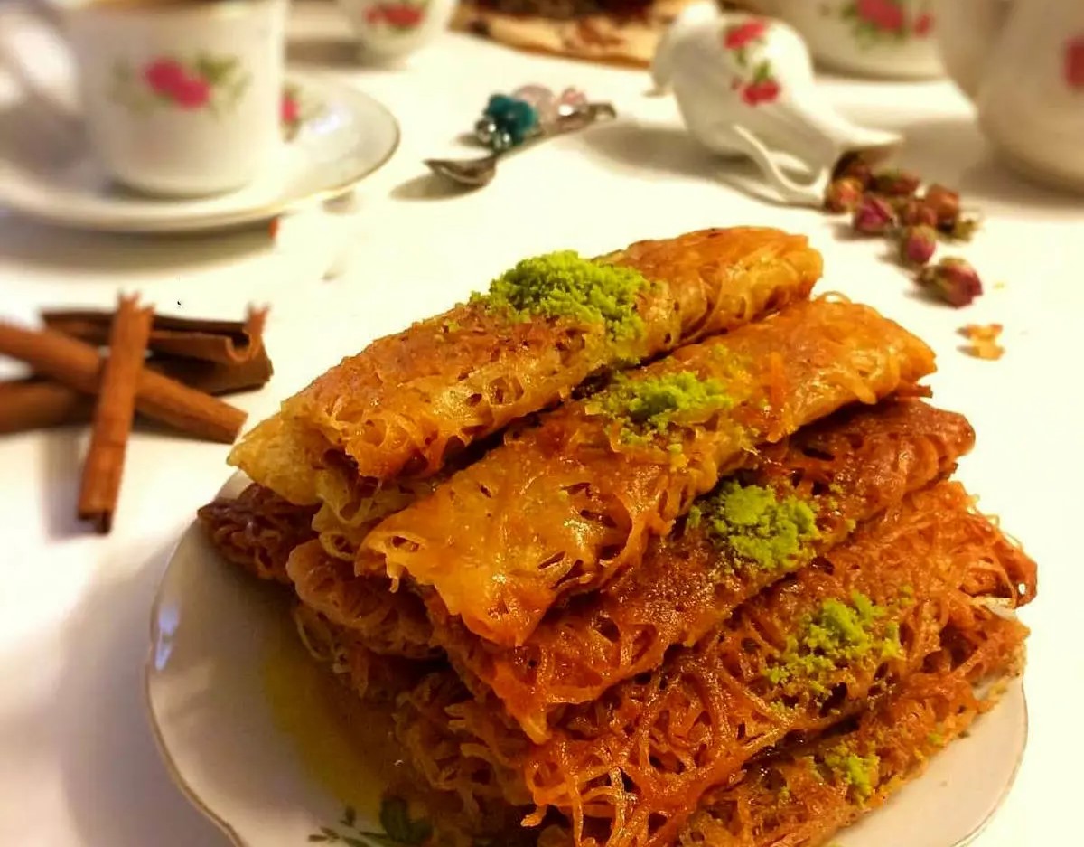 طرز تهیه رشته خوشکار خانگی