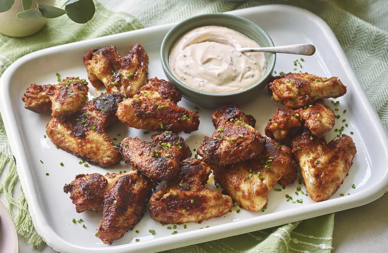 مزه دار کردن بال - مزه دار کردن بال مرغ با سس مایونز